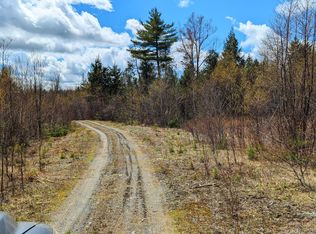 M10l6 Off, Milo, ME 04463