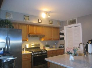 754 E Crooked Hill Rd #754, Pearl River, NY 10965