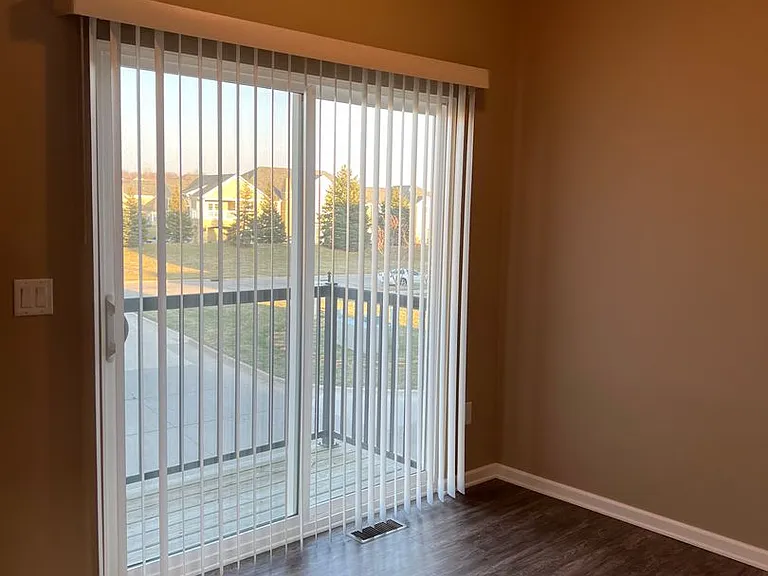 6870 Jack London Dr — Photo 45