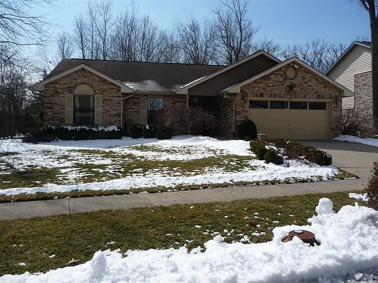 1st image of 8687 Deer Valley Dr