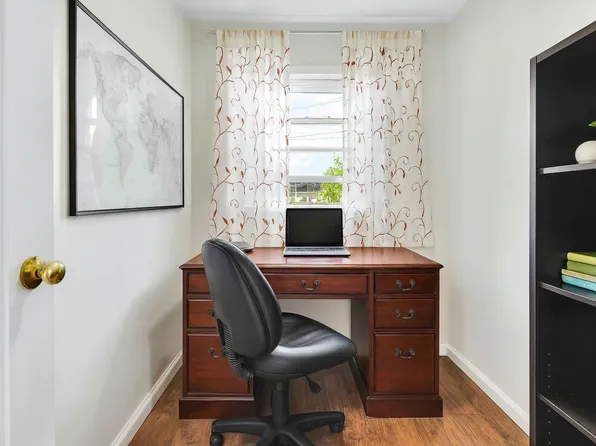 1472 Stickney Place image 7 of 15