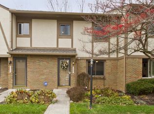 3256 Brookview Way, Columbus, OH 43221