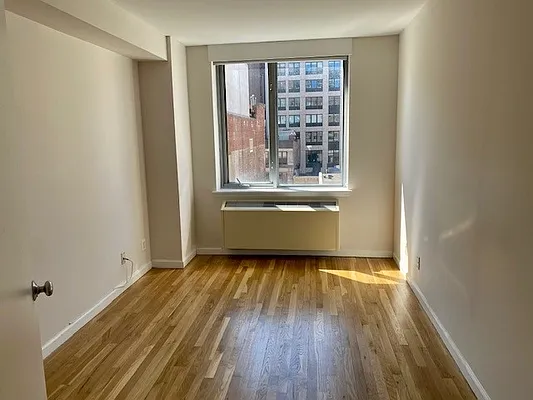 Rented by UDR | media 9