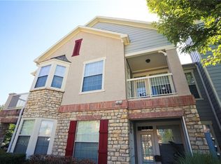 1929 S Stone Mnr, Rogers, AR 72758
