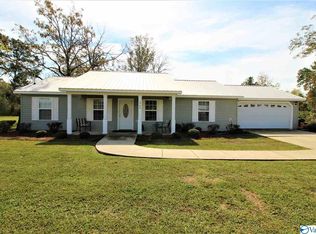 1900 Alexis Rd, Centre, AL 35960