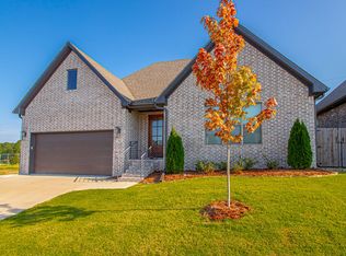 206 Kanis Ridge Dr, Little Rock, AR 72223