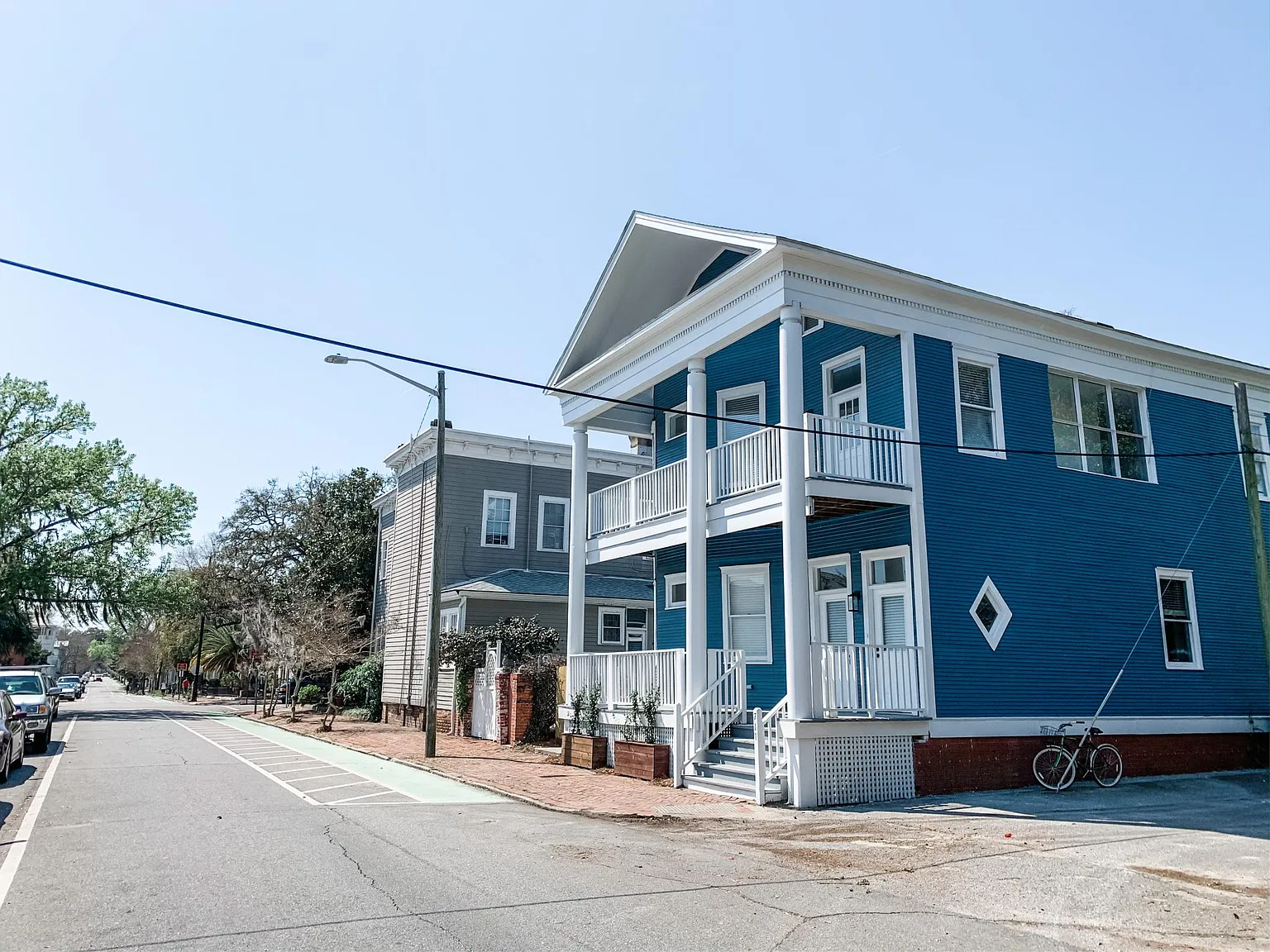 2 bed, 1000 sqft, $1,900 — Photo 4