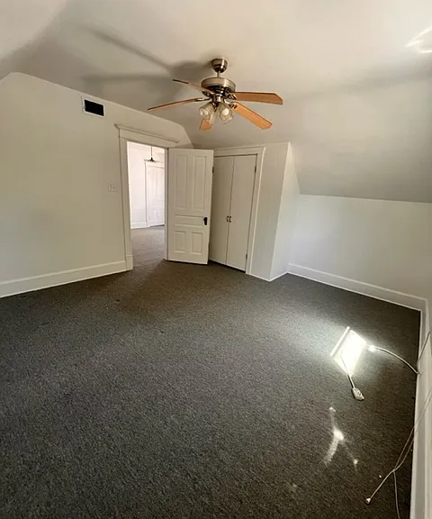 1024 Hayes Ave #2 — Photo 8