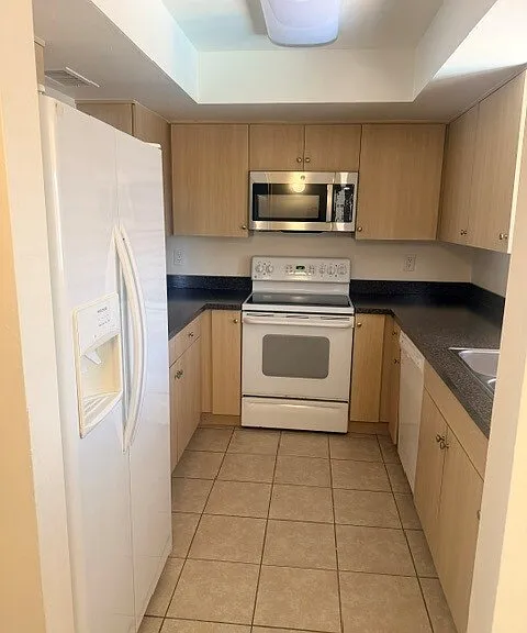 1318 SE 40th Ter — Photo 47