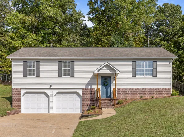 13411 Emerald Creek Cir, Soddy Daisy, TN 37379