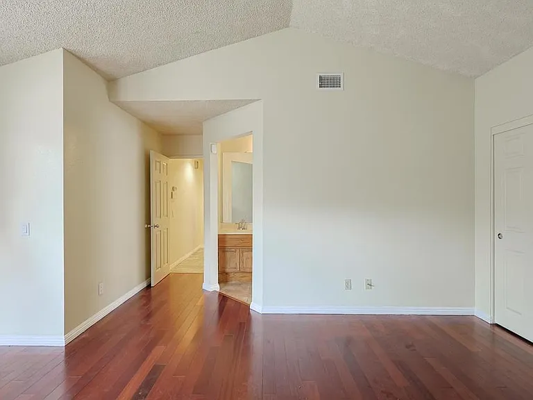 3871 King St — Photo 18
