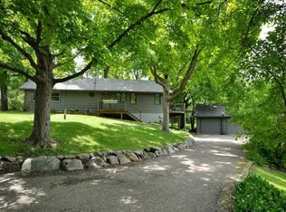 1301 N Arm Dr, Mound, MN 55364