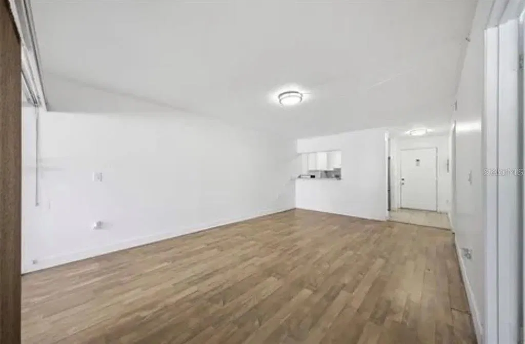 2 bed, 1.0 bath, 840 sqft, $1,375 — Photo 4