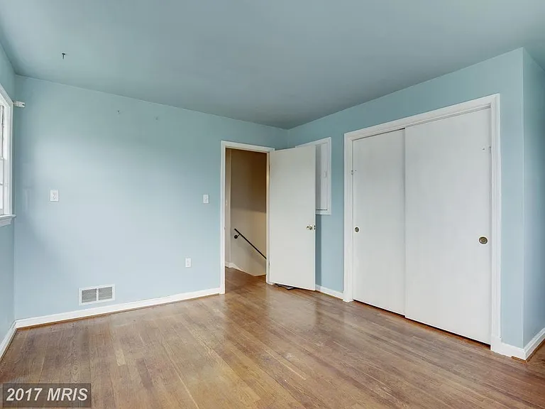 2702 Hughes Rd — Photo 2