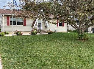 1145 4th St, Jesup, IA 50648