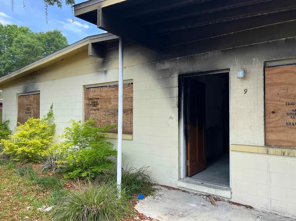 9 Edgemont Dr, Pensacola, FL 32506