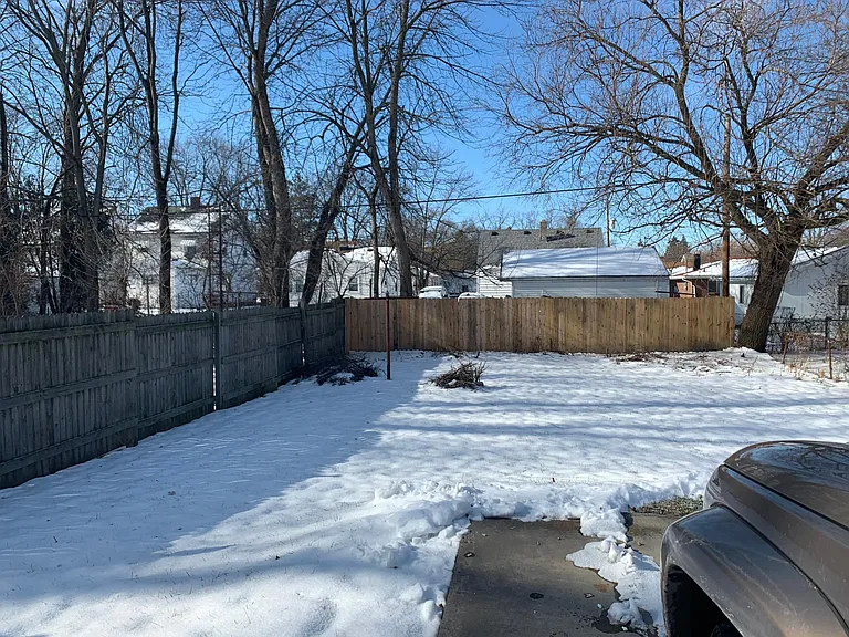 Brand NEW back fence installed 2019