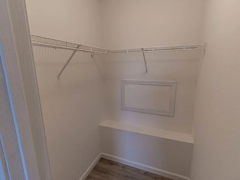 5808-5810 Canaveral Dr — Photo 23