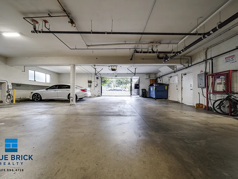 815 S Shenandoah St #301 — Photo 22