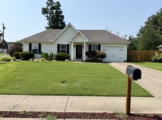 2011 Rindle Ct, Murfreesboro, TN 37129