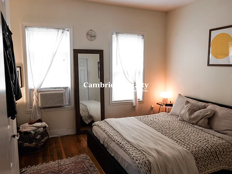 74 Fremont St #1T — Photo 5