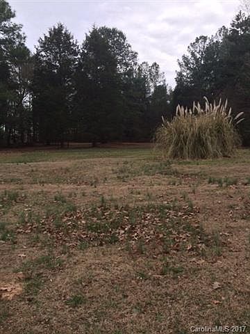 1st image of 15945 Langston Dr