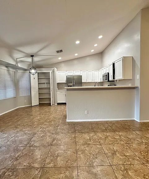1700 S Weaver Dr — Photo 6