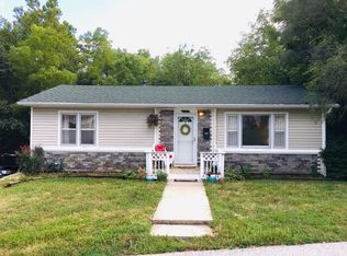 206 E Whitlow Dr, Fulton, MO 65251