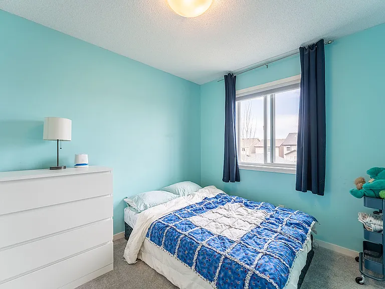 2025 New Brighton Park SE #M — Photo 17