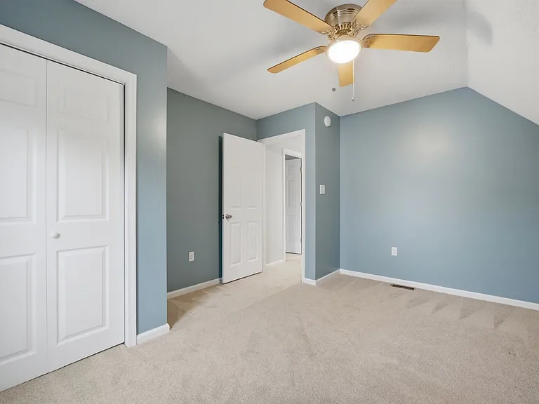 20B Freeman Dr — Photo 28