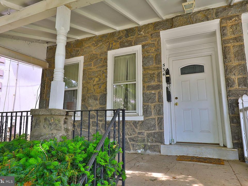 1st image of 534 Leverington Ave