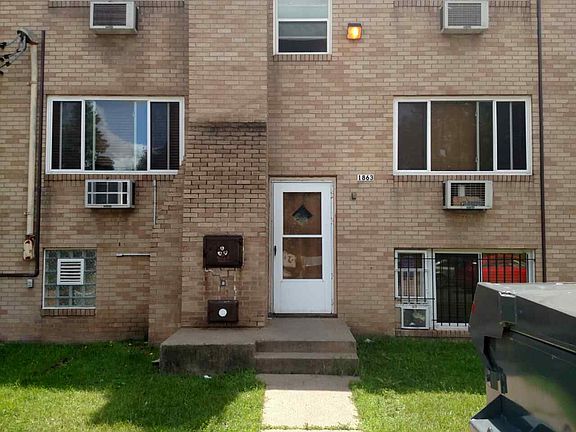 2nd image of 1863 7th St E