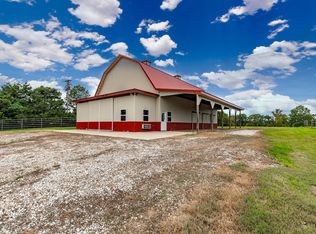 379 Links Ln, Forsyth, MO 65653