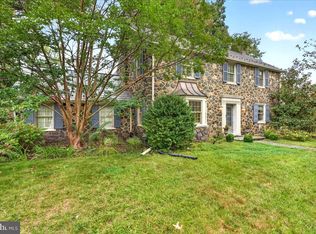 401 Hawthorne Dr, Wilmington, DE 19802