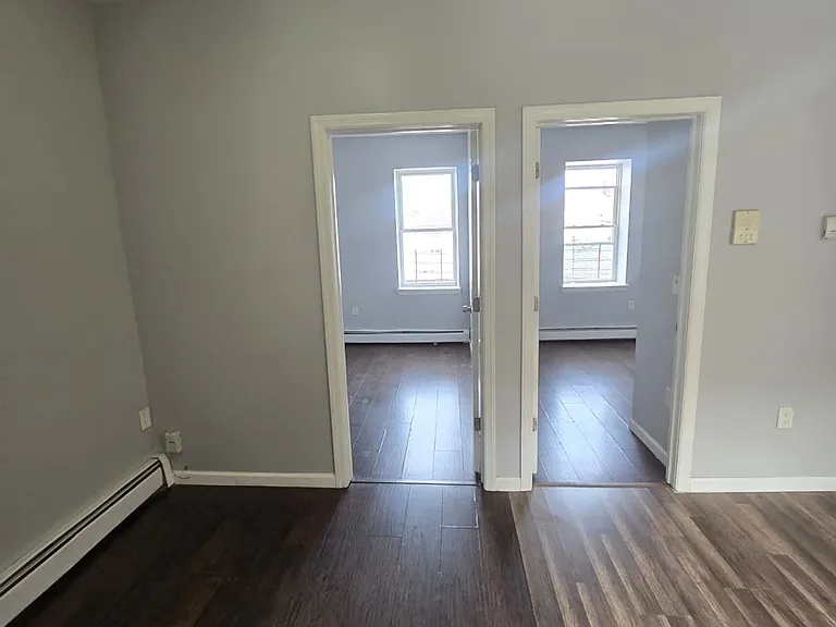 8 Chadwick St #3 — Photo 7