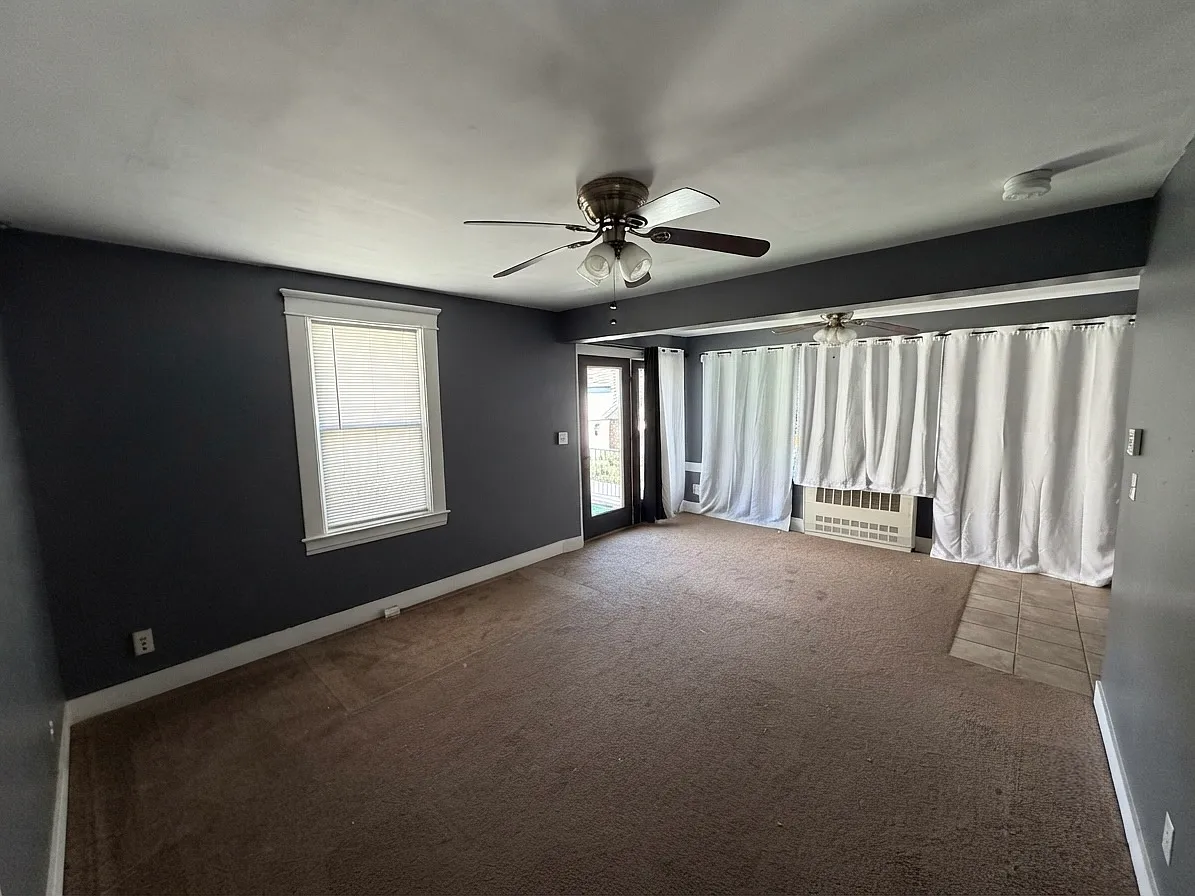 18 Pine St — Photo 3