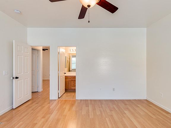 4th image of 3856 E Esplanade Ave