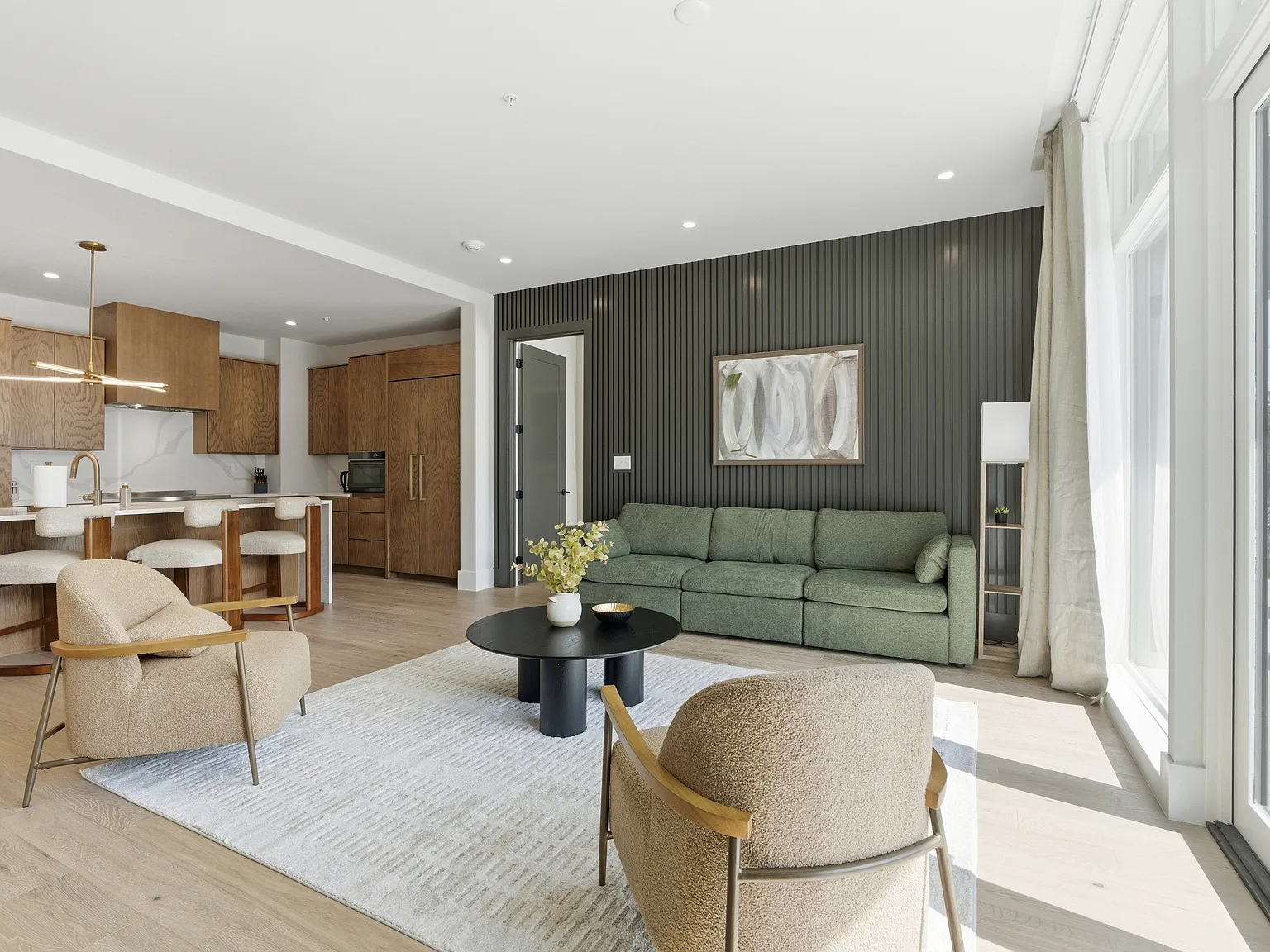 2 bed, 1417 sqft, $6,250 — Photo 4
