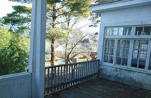 5th image of 350 Grand St
