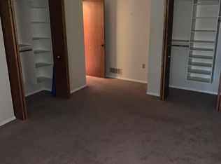 8 Locust St APT 1, Crafton, PA 15205