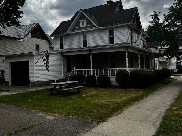 53 S Main St
