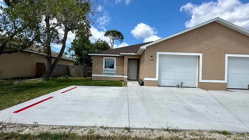 Building Photo - 3308 SW 17th Pl #3308