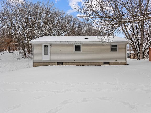 2nd image of 4501 Cedar Valley Ln