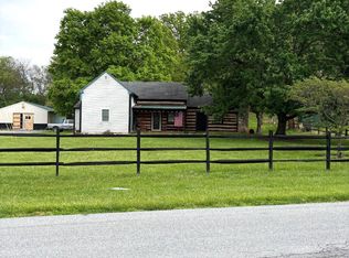 592 Willingham Rd, Charles Town, WV 25414
