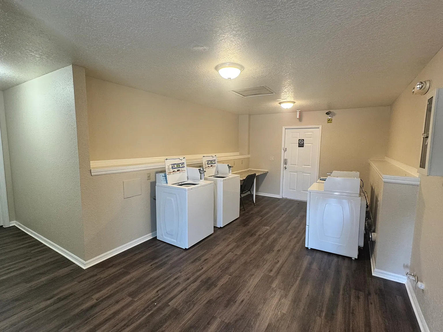 Ivy Chase Apartments — Photo 4