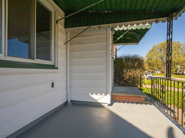 4607 Russell Ave, Parma, OH 44134