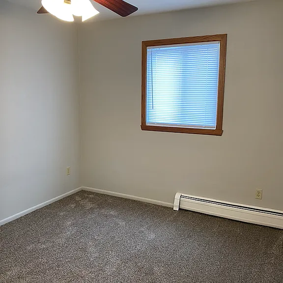 505 28th Ave N #12 — Photo 9