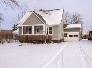 92 Burben Way, Rochester, NY 14624