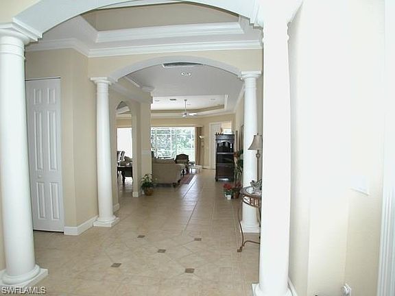 2nd image of 14754 Glen Eden Dr