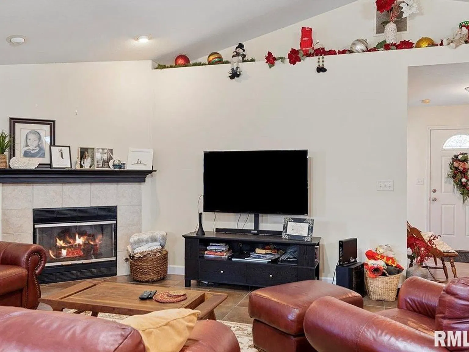 3 bed, 1440 sqft, $2,250 — Photo 4
